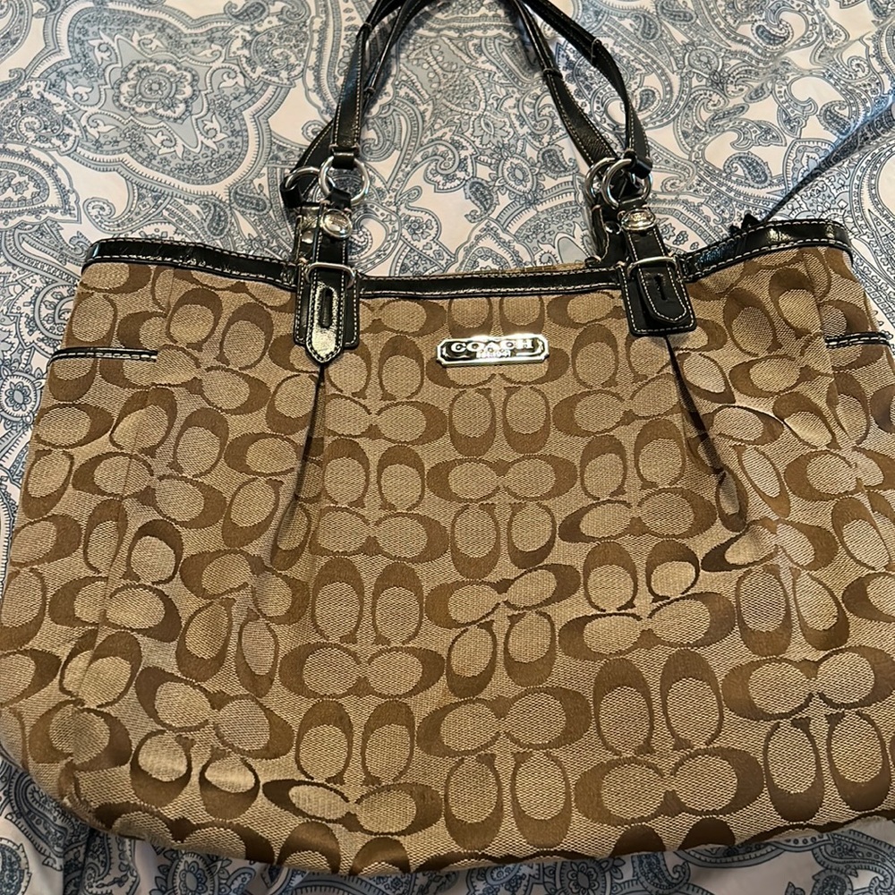 Coach Shoulder Bag